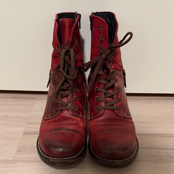 Taos Footwear Shoes - Taos red leather boots